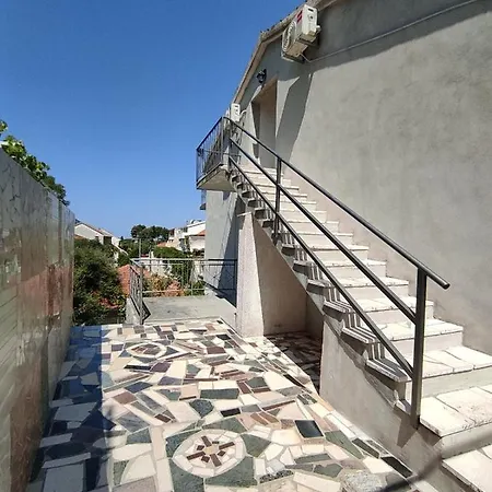 Apartment Mlaja Trpanj